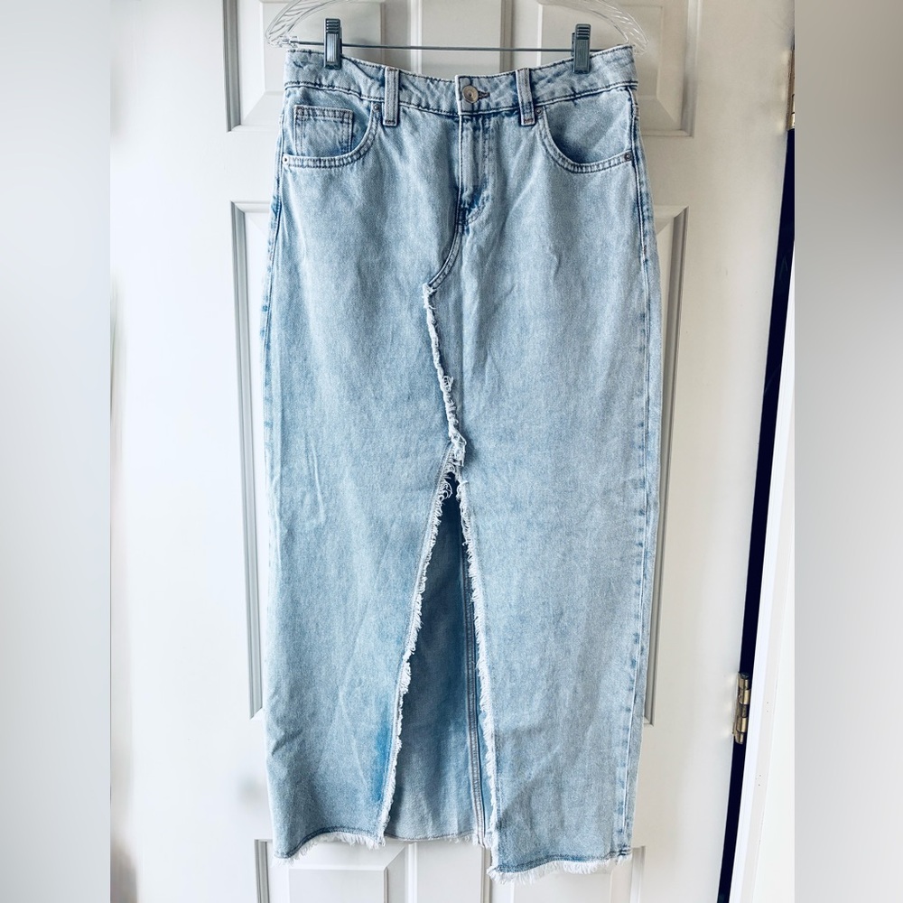 H&M Divided Denim Jean Midi Long Pencil Skirt Cotton Light Wash Blue Size 6 NWT